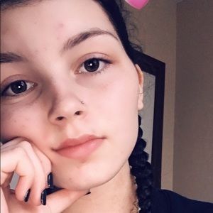 Meet your Posher, Jasmin